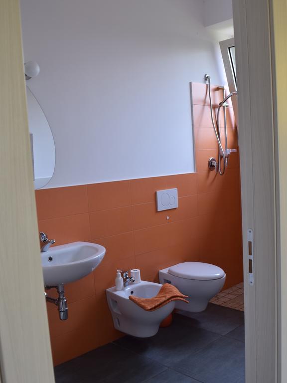 טבוליה Rental Rooms Antonella מראה חיצוני תמונה